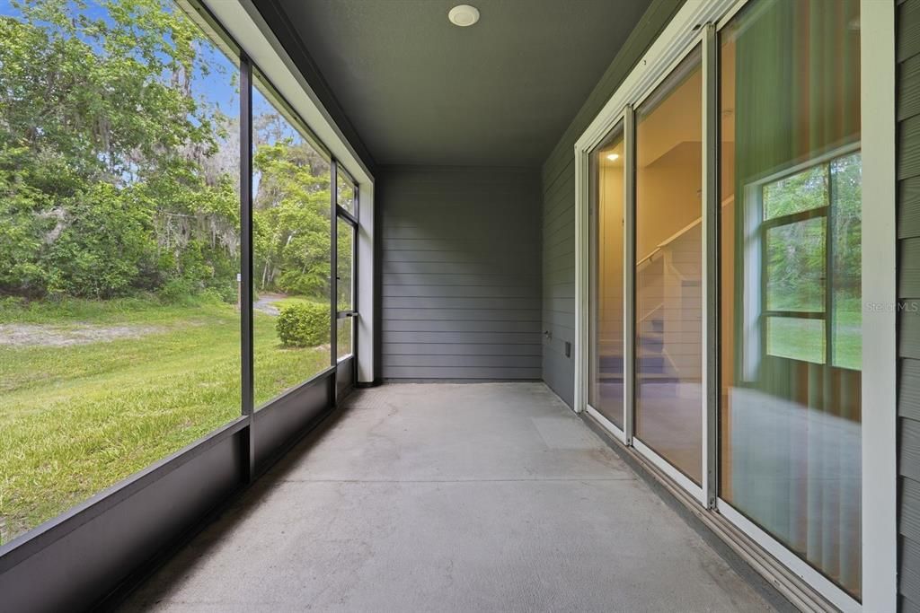 For Rent: $2,100 (3 beds, 2 baths, 1690 Square Feet)