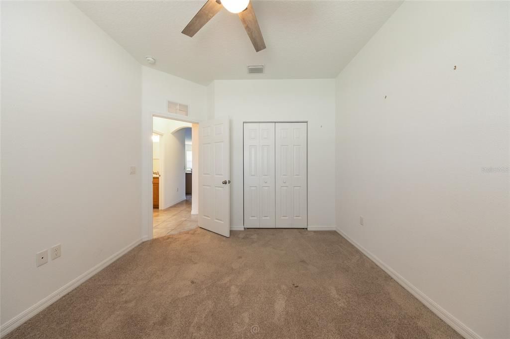 For Sale: $375,000 (3 beds, 2 baths, 1832 Square Feet)
