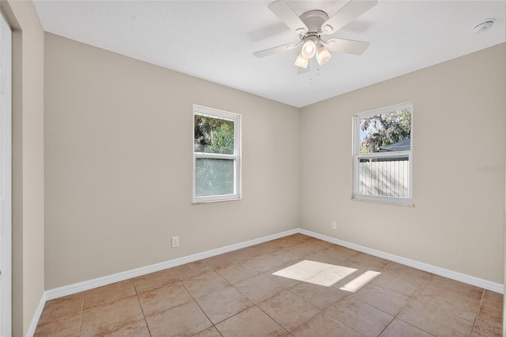 For Sale: $225,000 (3 beds, 2 baths, 1200 Square Feet)