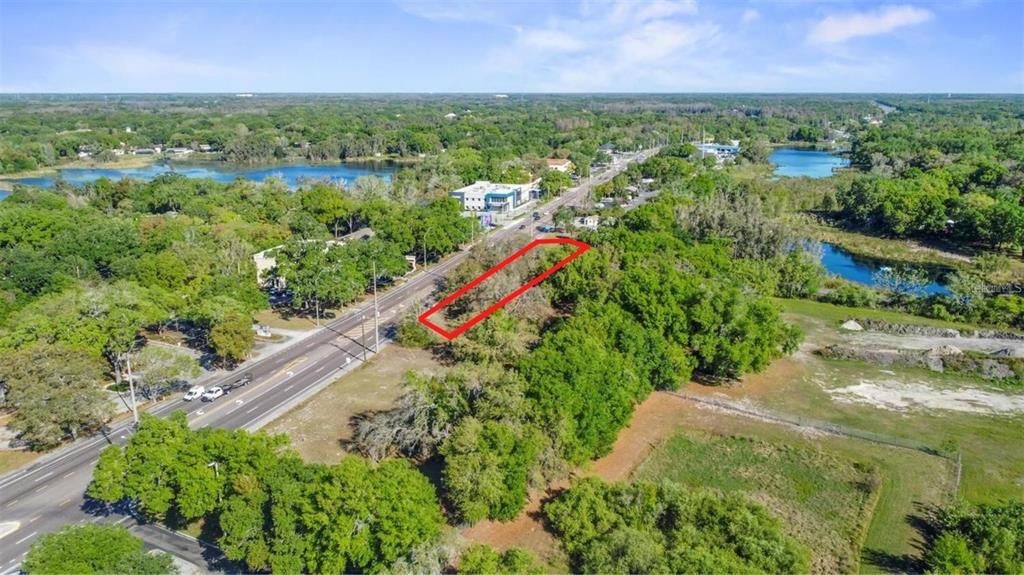 На продажу: $449,900 (0.49 acres)