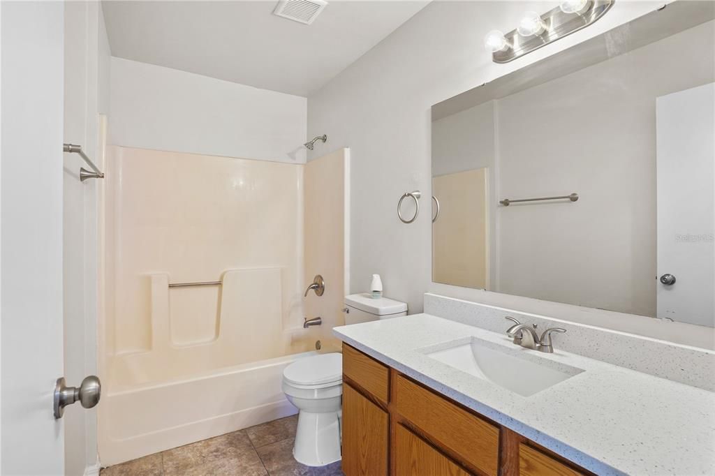 For Sale: $320,000 (4 beds, 2 baths, 1759 Square Feet)