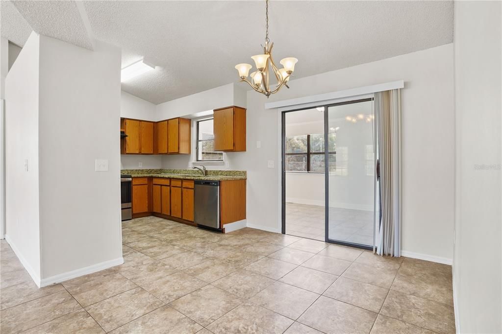 For Sale: $320,000 (4 beds, 2 baths, 1759 Square Feet)
