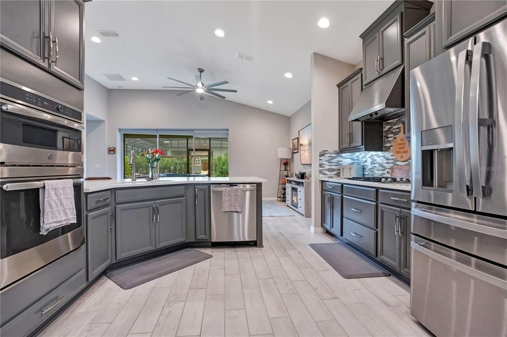 待售: $524,900 (3 贝兹, 2 浴室, 2093 平方英尺)