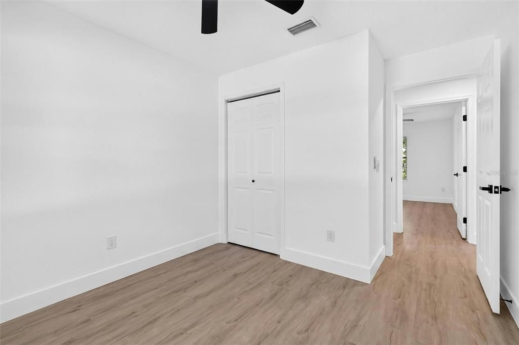 For Sale: $243,000 (4 beds, 2 baths, 1385 Square Feet)