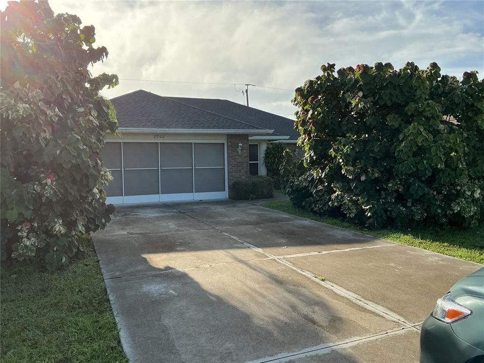 For Rent: $1,700 (3 beds, 2 baths, 1627 Square Feet)
