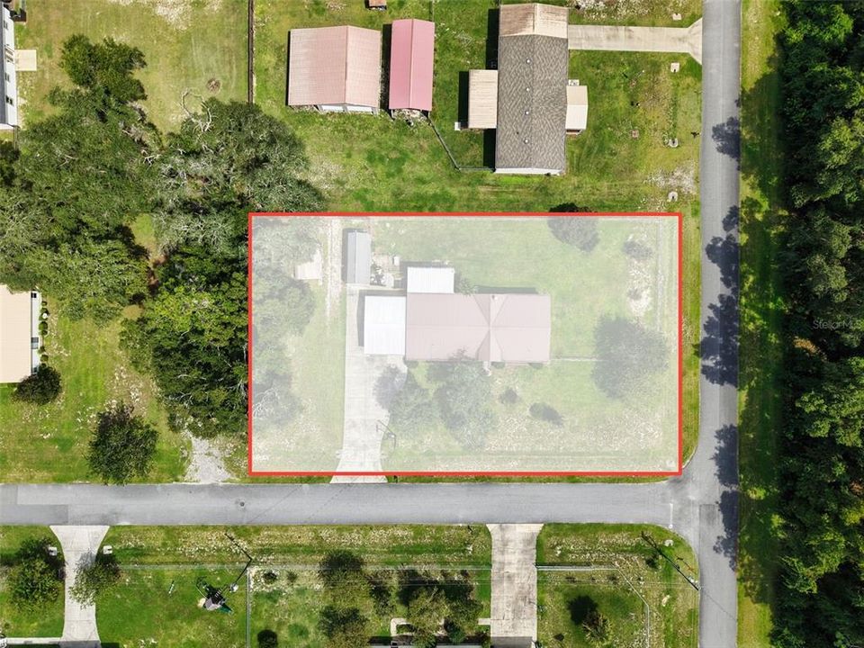 На продажу: $219,900 (3 спален, 2 ванн, 2032 Квадратных фут)