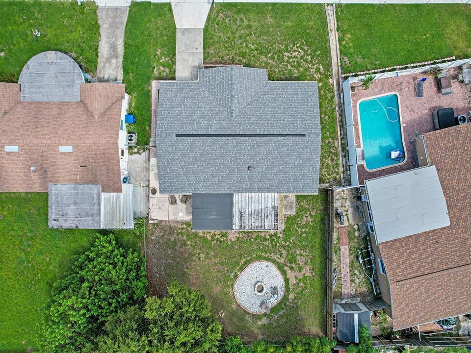 На продажу: $265,000 (2 спален, 1 ванн, 864 Квадратных фут)
