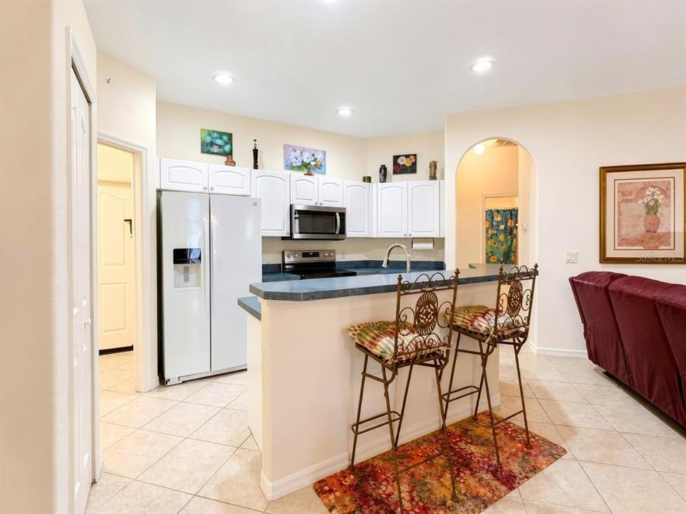 For Sale: $350,000 (3 beds, 2 baths, 1762 Square Feet)