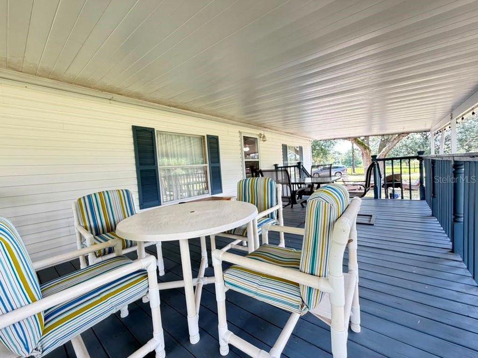 For Rent: $2,200 (3 beds, 2 baths, 1134 Square Feet)