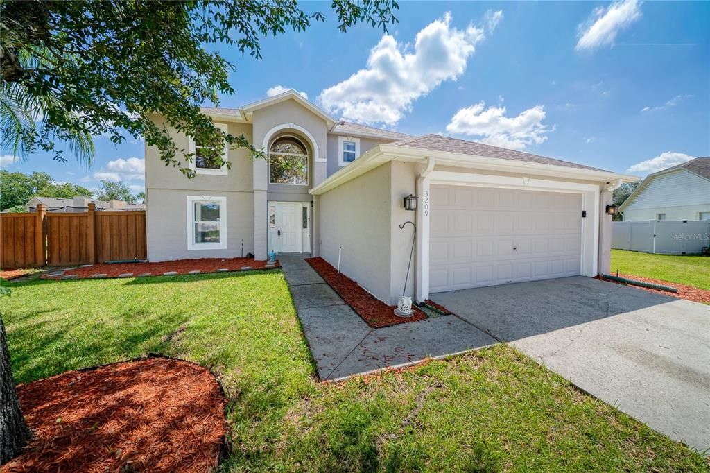 For Sale: $495,900 (4 beds, 2 baths, 2156 Square Feet)