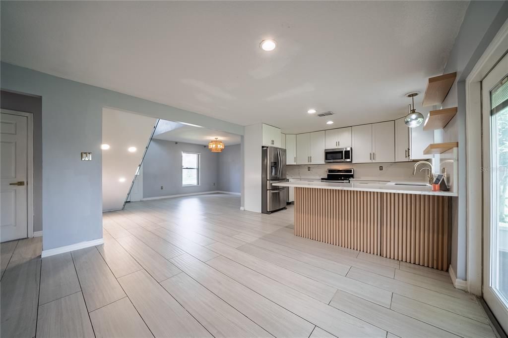 For Sale: $495,900 (4 beds, 2 baths, 2156 Square Feet)
