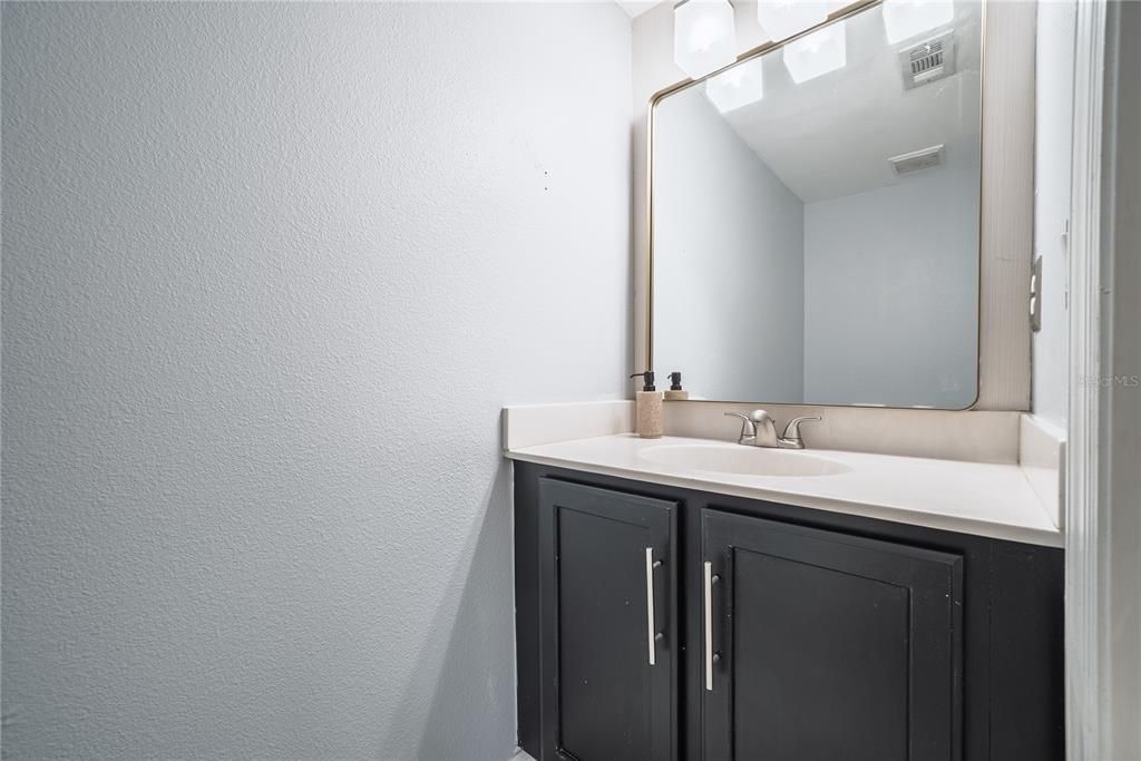 For Sale: $495,900 (4 beds, 2 baths, 2156 Square Feet)