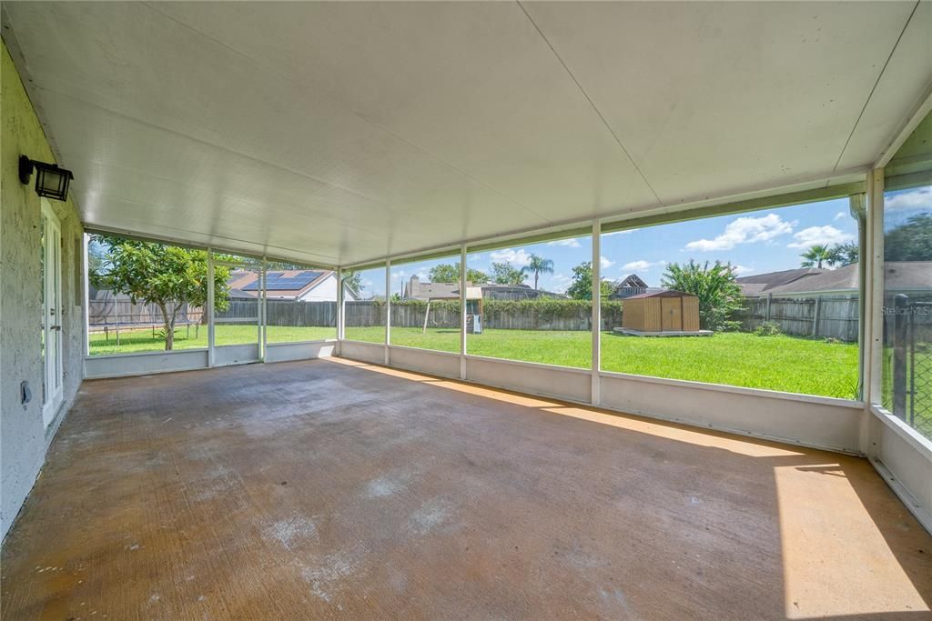 For Sale: $495,900 (4 beds, 2 baths, 2156 Square Feet)