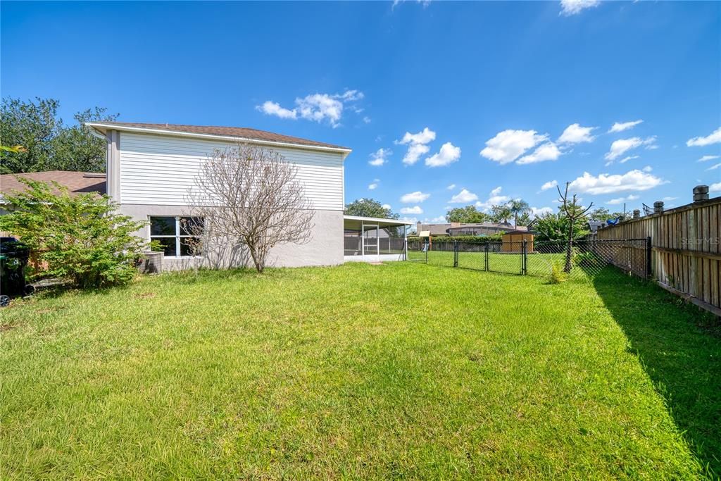 For Sale: $495,900 (4 beds, 2 baths, 2156 Square Feet)