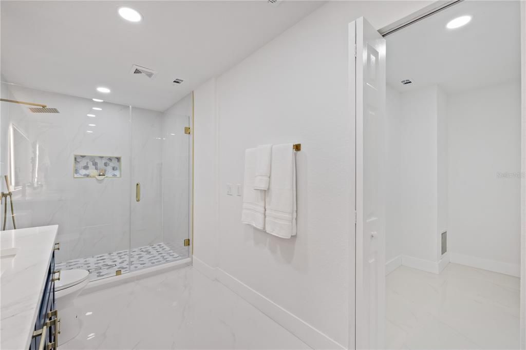 For Sale: $447,900 (3 beds, 3 baths, 1553 Square Feet)