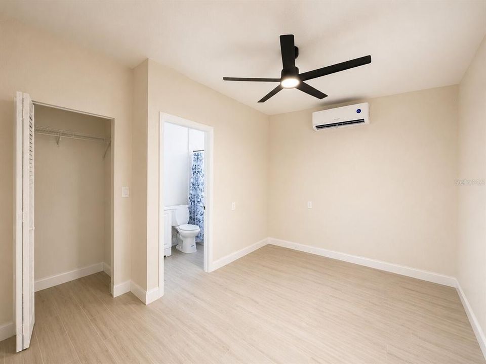 En Venta: $515,000 (4 camas, 3 baños, 1235 Pies cuadrados)
