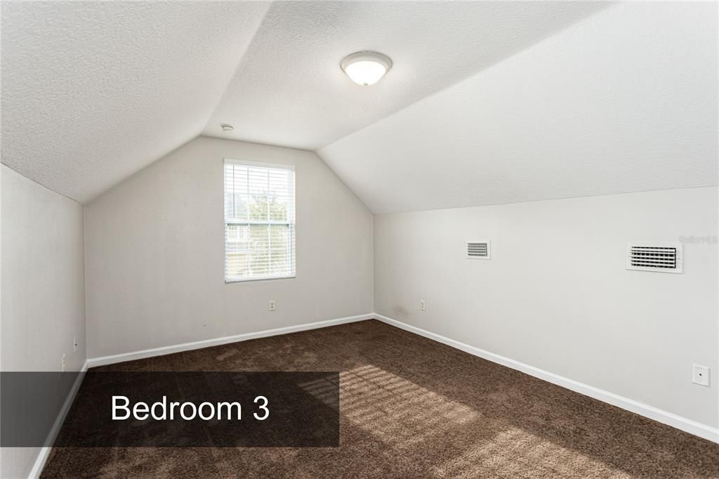 For Sale: $290,000 (3 beds, 2 baths, 1433 Square Feet)