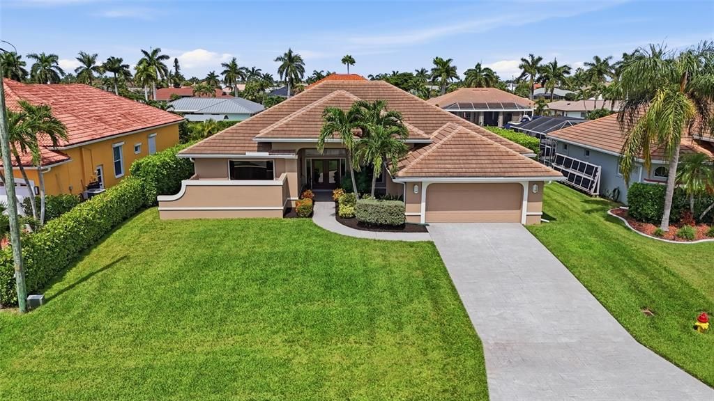 For Sale: $875,000 (3 beds, 3 baths, 2217 Square Feet)