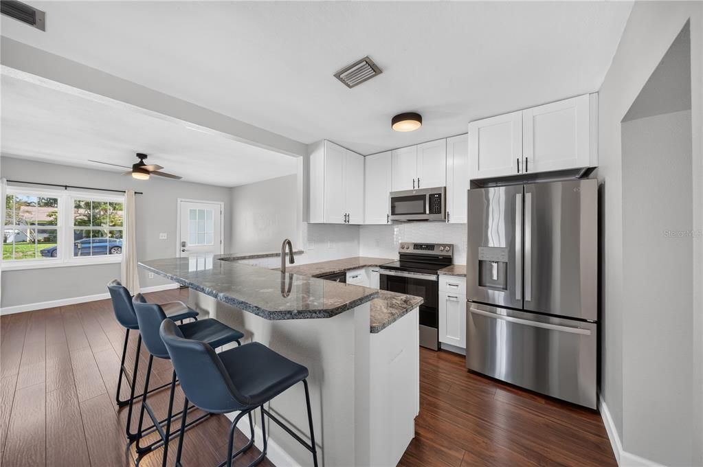 For Sale: $525,000 (3 beds, 2 baths, 1442 Square Feet)