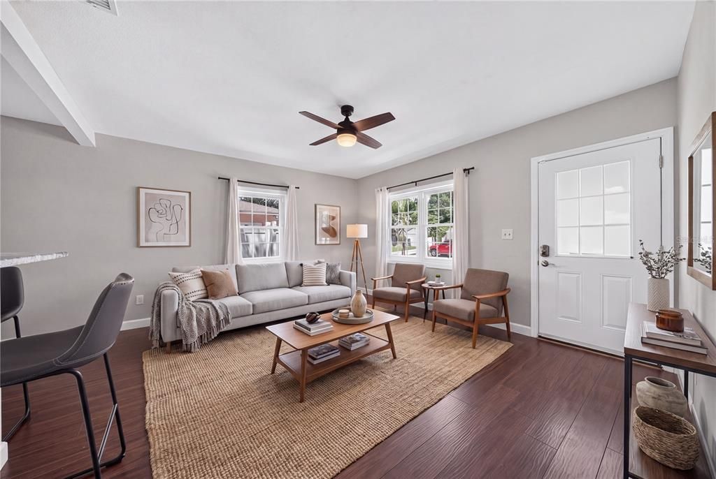 For Sale: $525,000 (3 beds, 2 baths, 1442 Square Feet)
