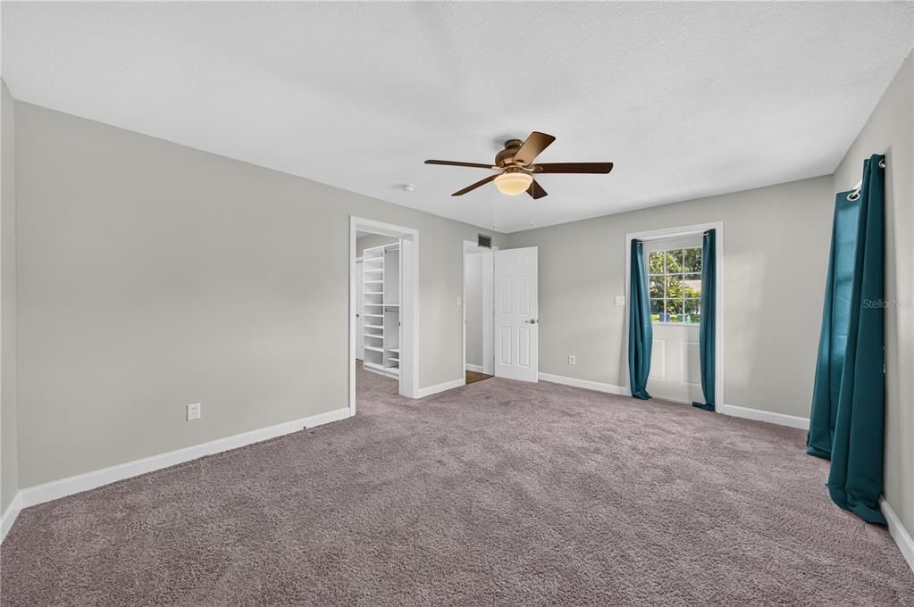 For Sale: $525,000 (3 beds, 2 baths, 1442 Square Feet)