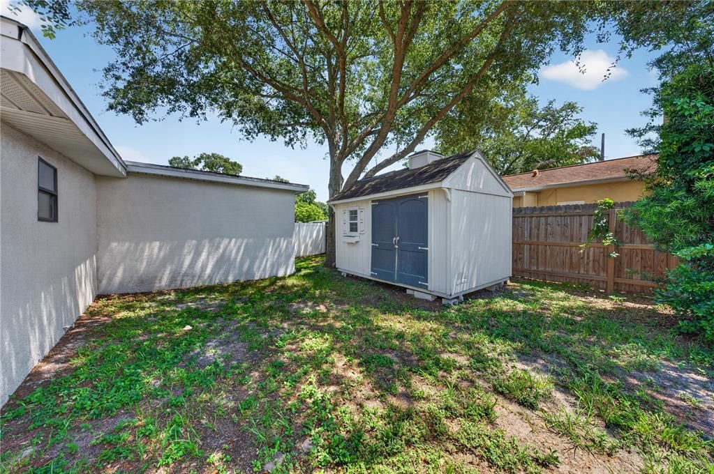 For Sale: $525,000 (3 beds, 2 baths, 1442 Square Feet)