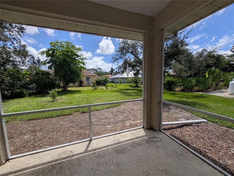 For Rent: $2,650 (3 beds, 2 baths, 1814 Square Feet)
