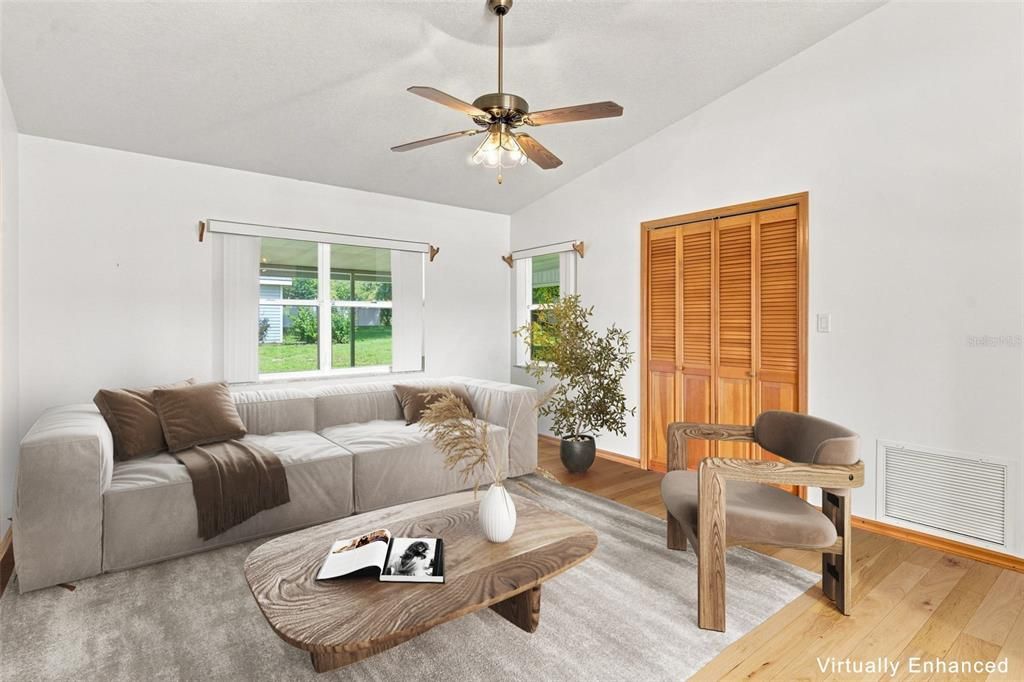 For Sale: $500,000 (3 beds, 3 baths, 2108 Square Feet)