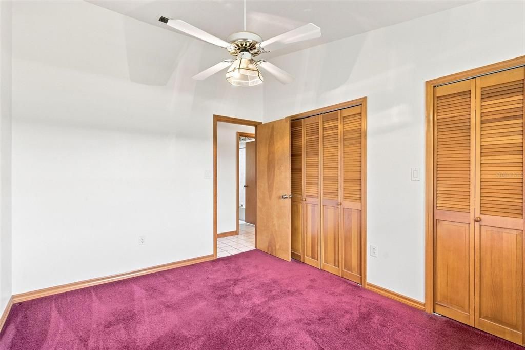 For Sale: $500,000 (3 beds, 3 baths, 2108 Square Feet)