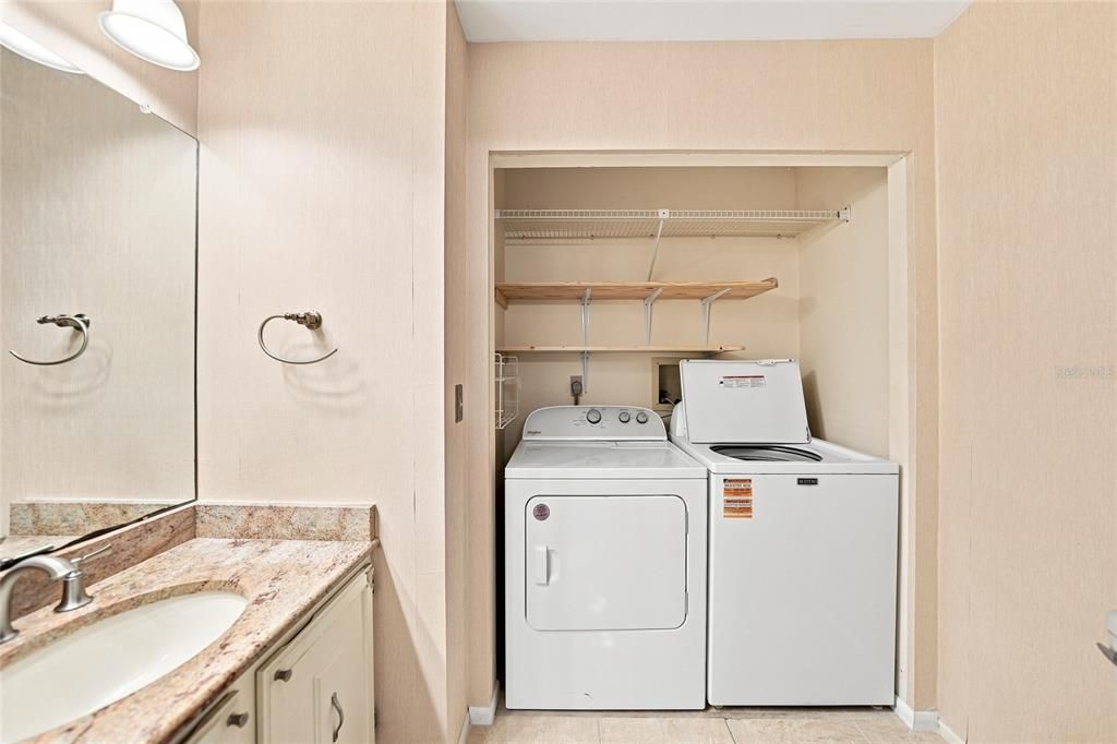 For Sale: $144,900 (2 beds, 1 baths, 767 Square Feet)