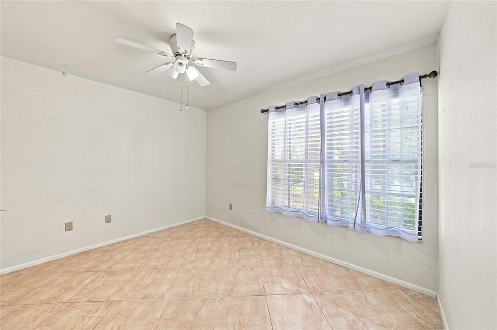 For Sale: $144,900 (2 beds, 1 baths, 767 Square Feet)
