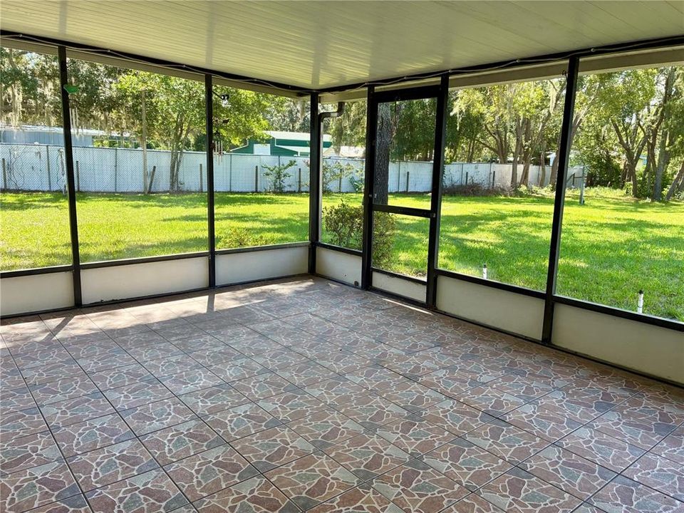 En Venta: $399,000 (3 camas, 2 baños, 1164 Pies cuadrados)