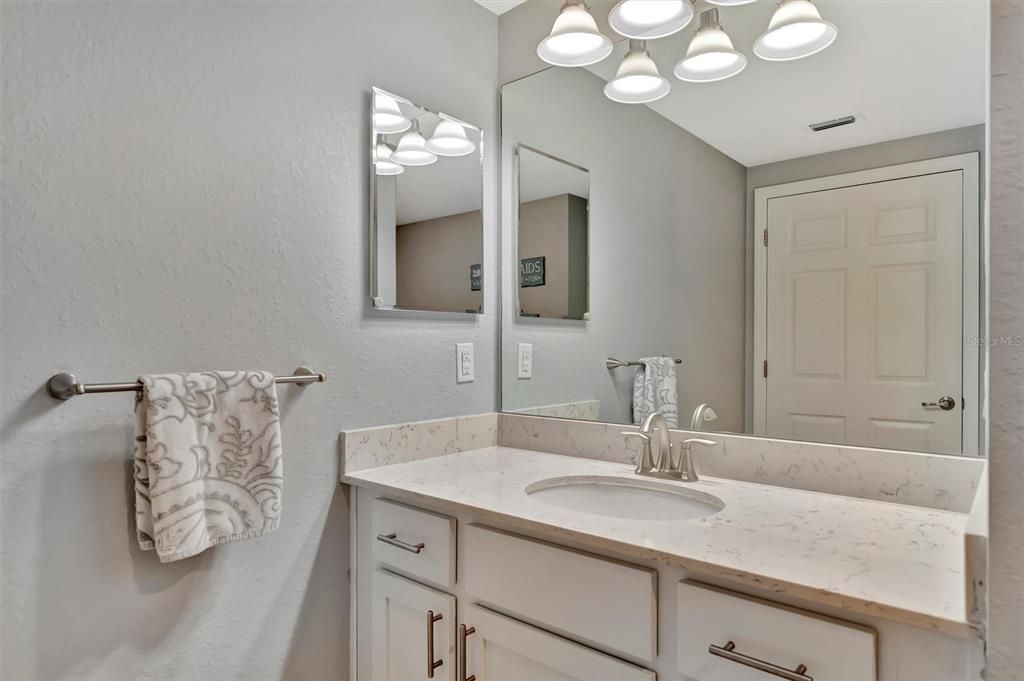 For Sale: $449,000 (3 beds, 2 baths, 1769 Square Feet)