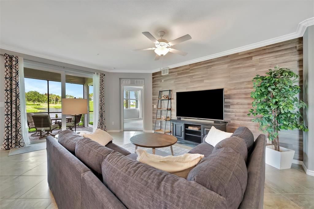For Sale: $449,000 (3 beds, 2 baths, 1769 Square Feet)