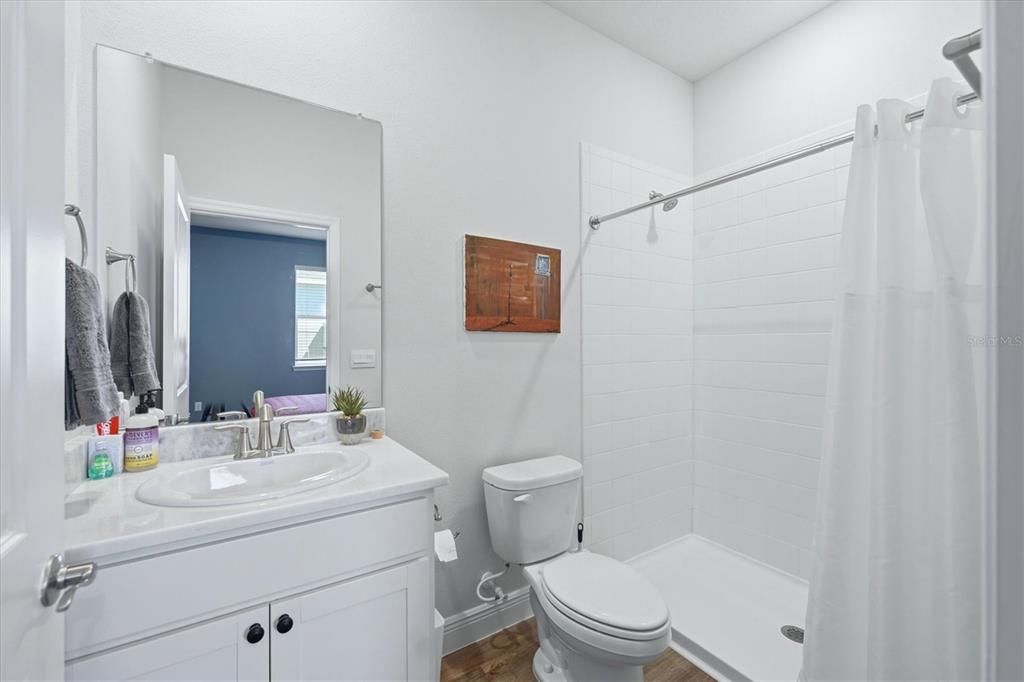 For Sale: $585,000 (4 beds, 3 baths, 2828 Square Feet)