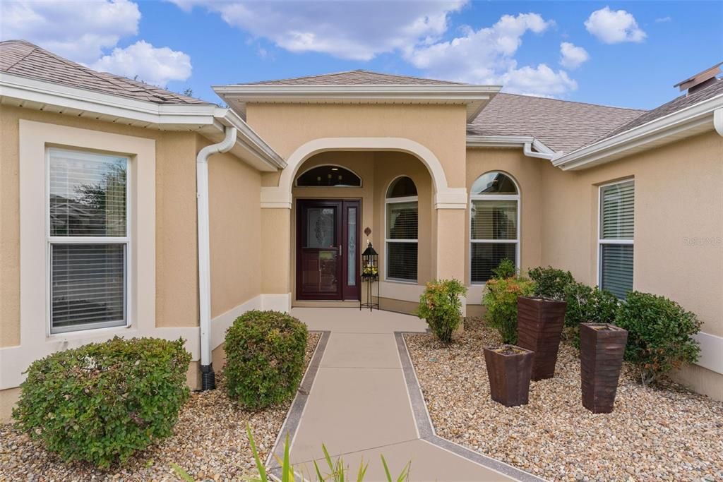 En Venta: $524,900 (3 camas, 2 baños, 2110 Pies cuadrados)