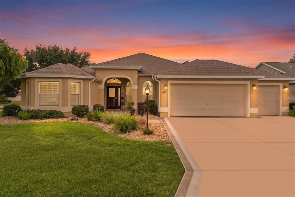 En Venta: $524,900 (3 camas, 2 baños, 2110 Pies cuadrados)