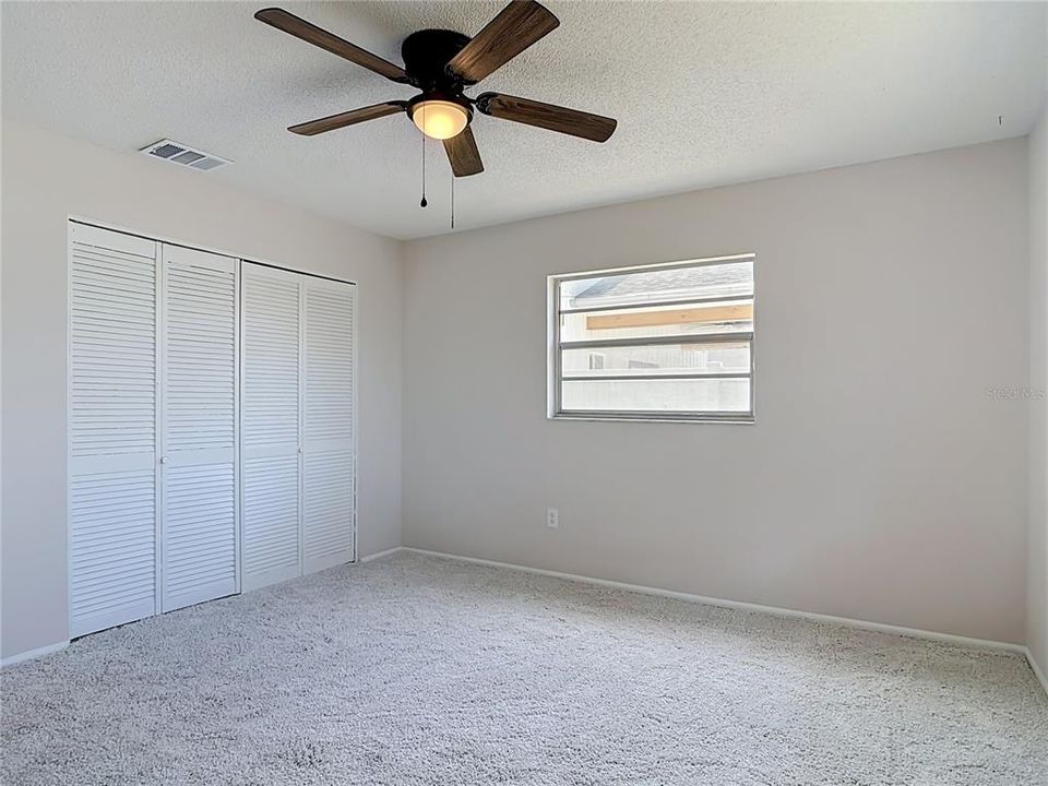 For Sale: $639,500 (2 beds, 1 baths, 863 Square Feet)
