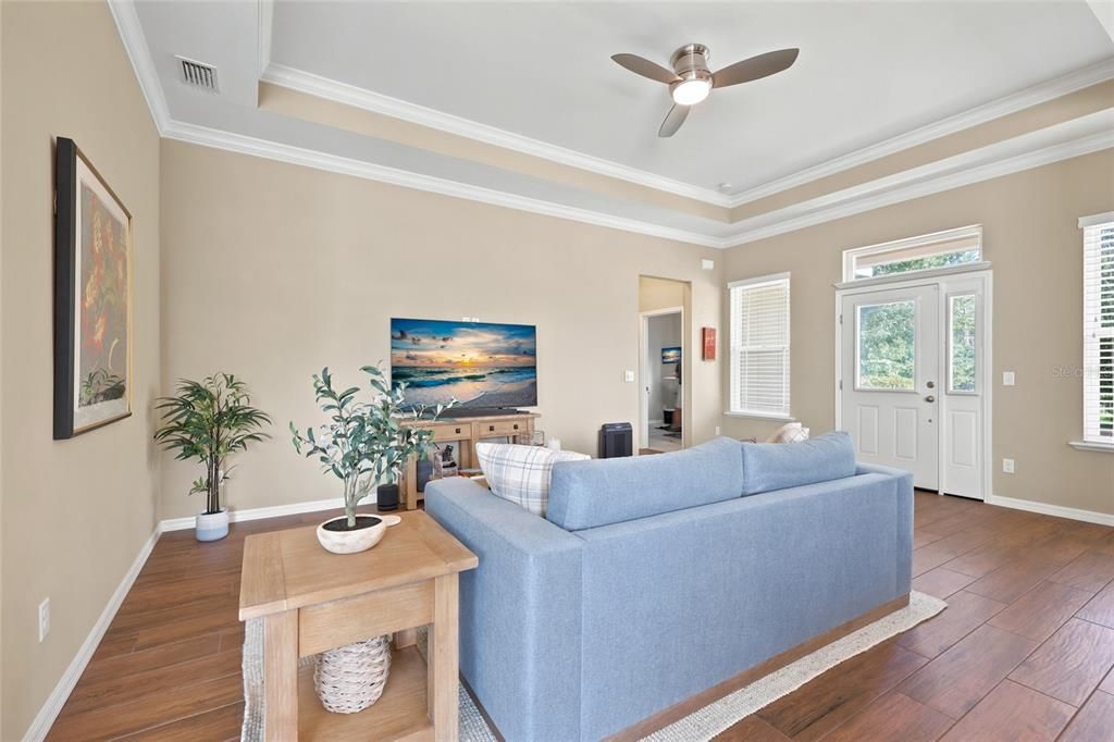 For Sale: $432,000 (3 beds, 2 baths, 1520 Square Feet)