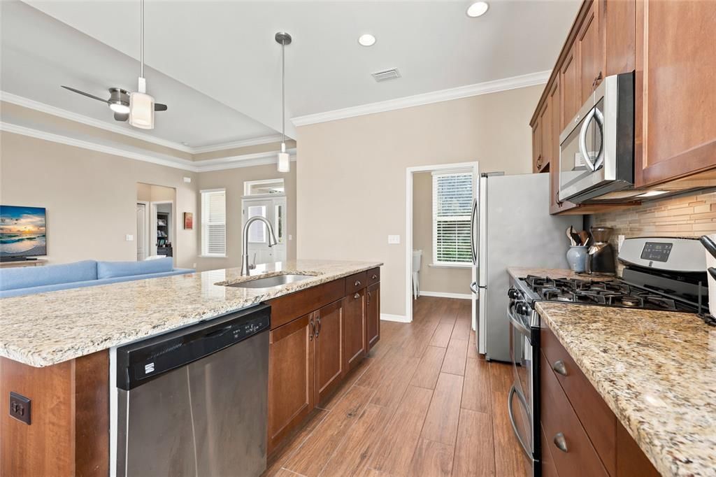 For Sale: $432,000 (3 beds, 2 baths, 1520 Square Feet)