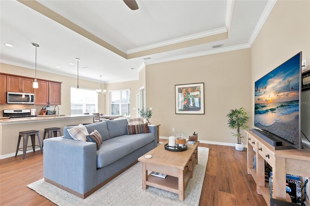 For Sale: $432,000 (3 beds, 2 baths, 1520 Square Feet)