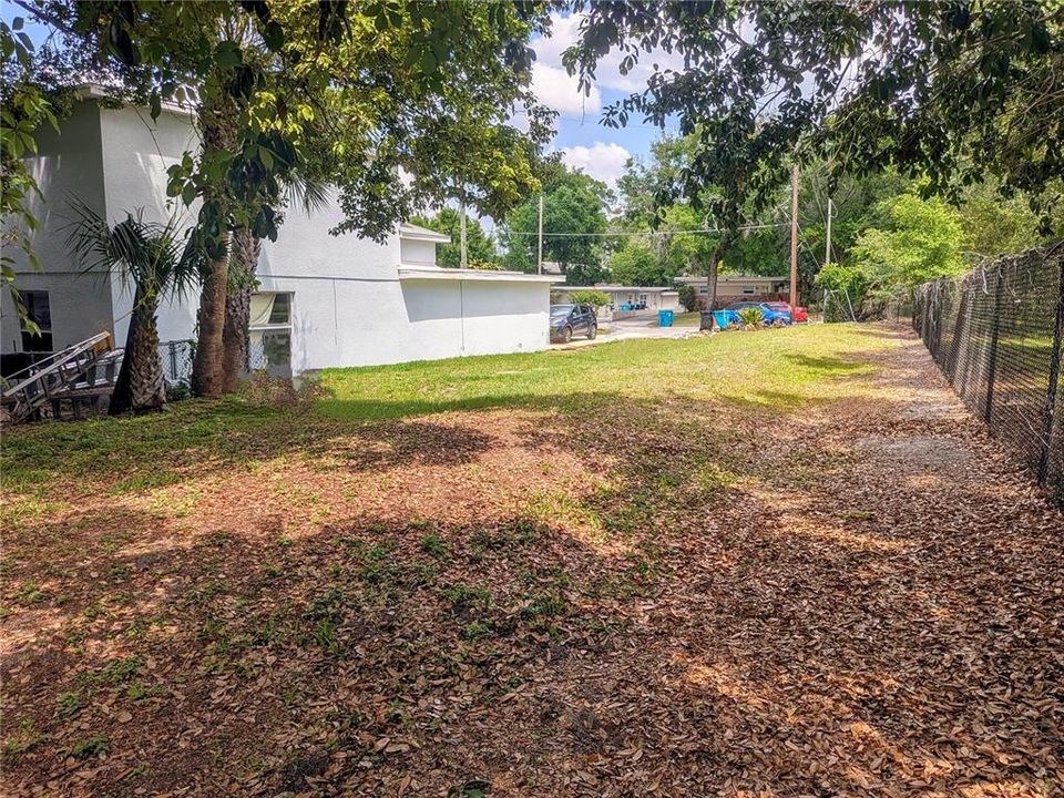 For Sale: $200,000 (0.10 acres)