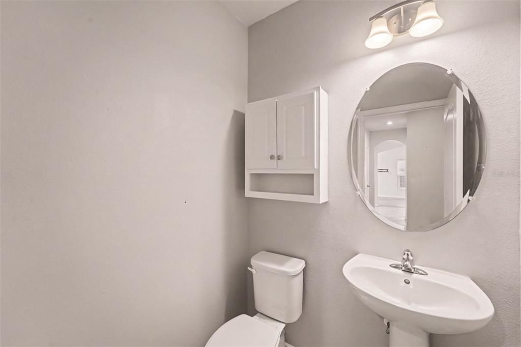 En Venta: $600,000 (5 camas, 2 baños, 3067 Pies cuadrados)
