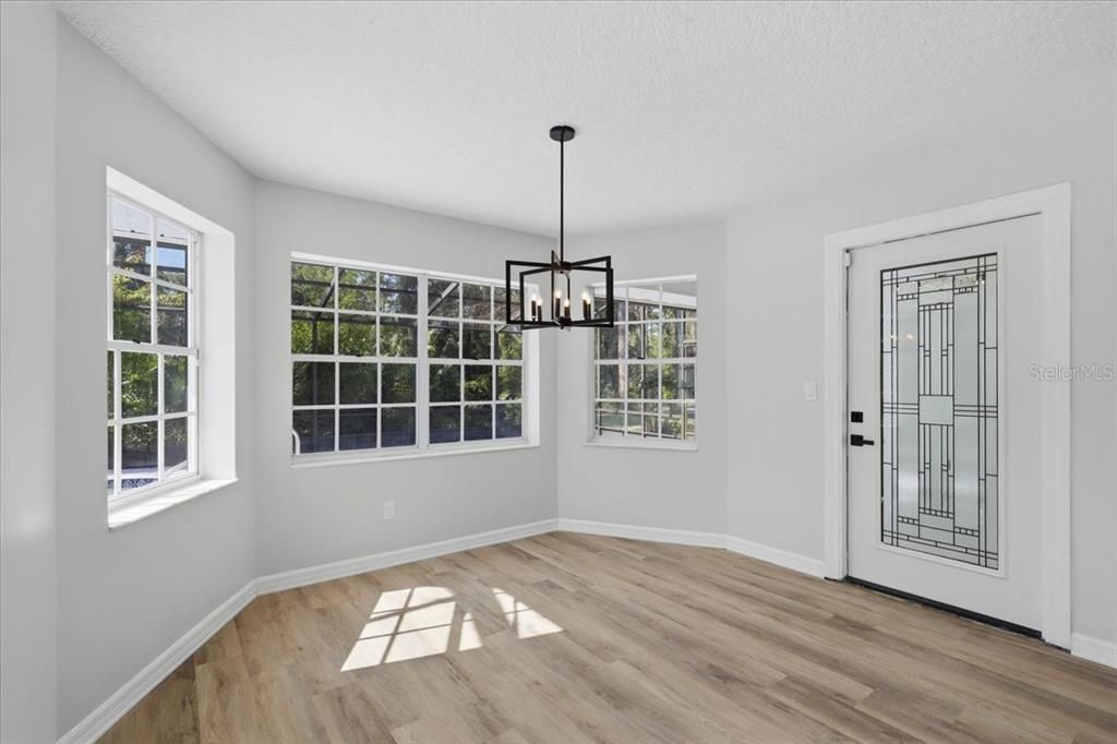 For Sale: $484,900 (3 beds, 2 baths, 2242 Square Feet)