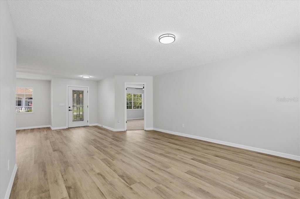 For Sale: $484,900 (3 beds, 2 baths, 2242 Square Feet)