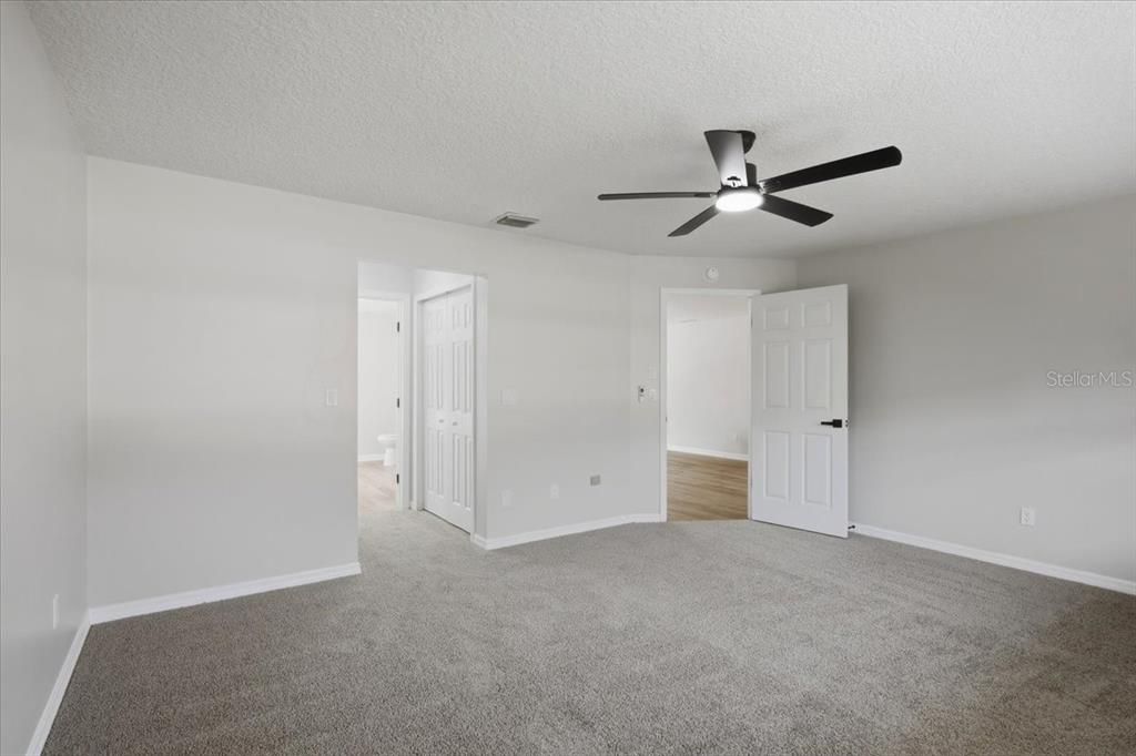 For Sale: $484,900 (3 beds, 2 baths, 2242 Square Feet)