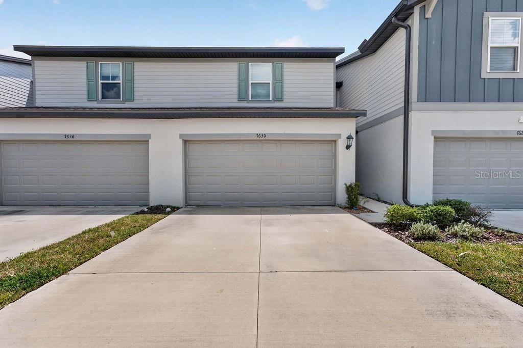 For Rent: $2,200 (3 beds, 2 baths, 1566 Square Feet)