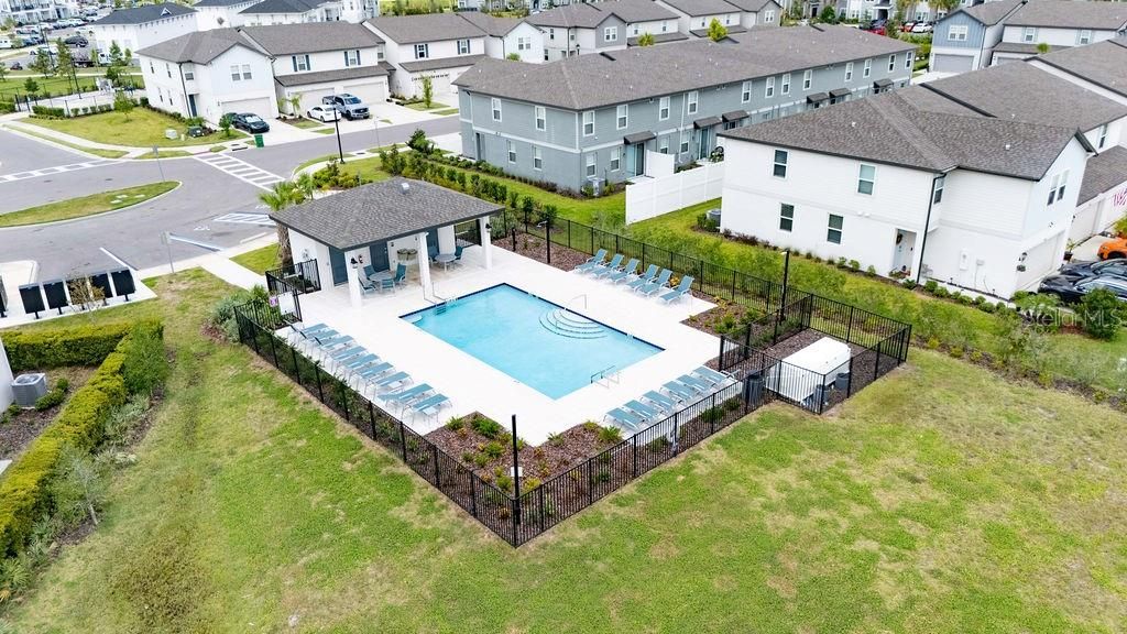 For Rent: $2,200 (3 beds, 2 baths, 1566 Square Feet)