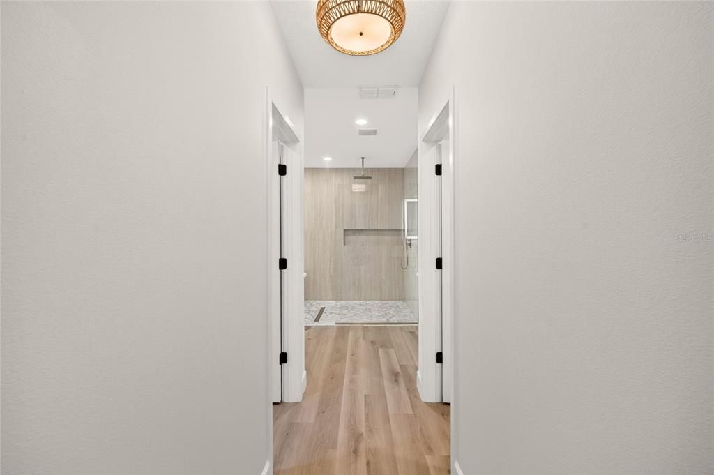 For Sale: $319,900 (4 beds, 2 baths, 1863 Square Feet)