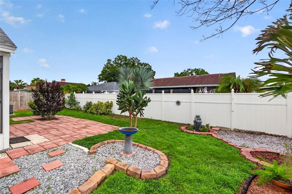 For Sale: $449,900 (3 beds, 2 baths, 1402 Square Feet)